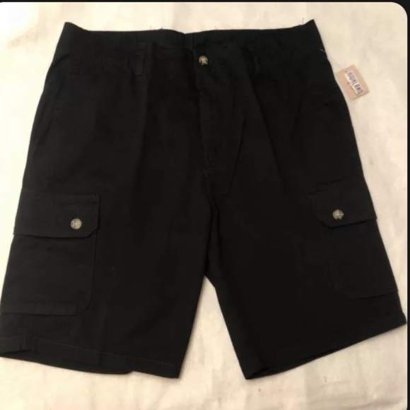 MENS BLACK CARGO SHORTS - Picture 5 of 6